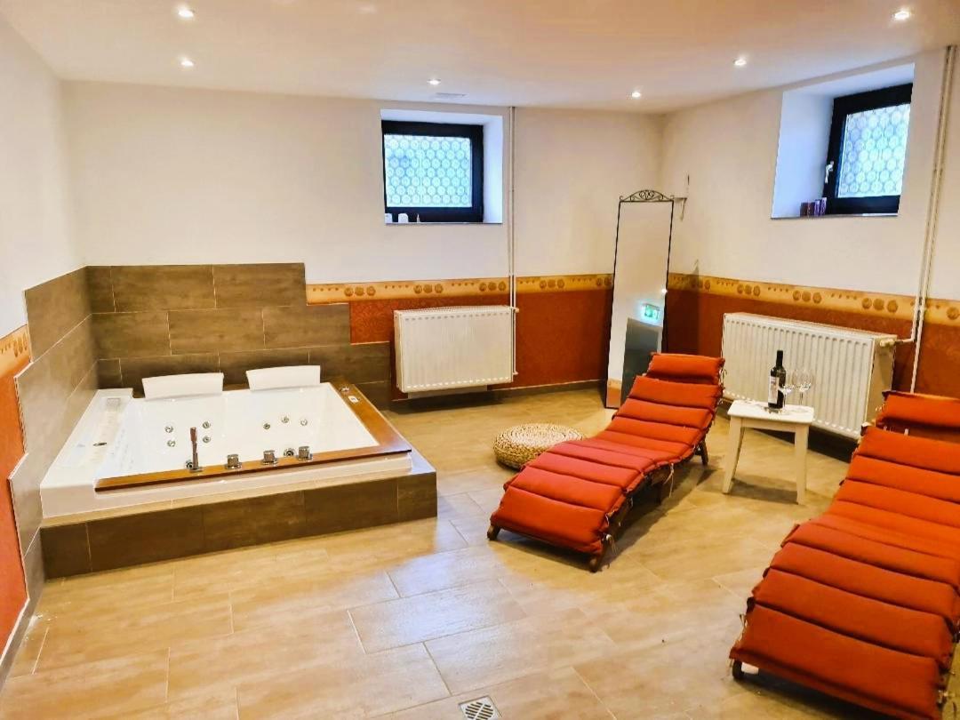 Familien-Hotel Am Traenkbachtal Frauenwald Εξωτερικό φωτογραφία